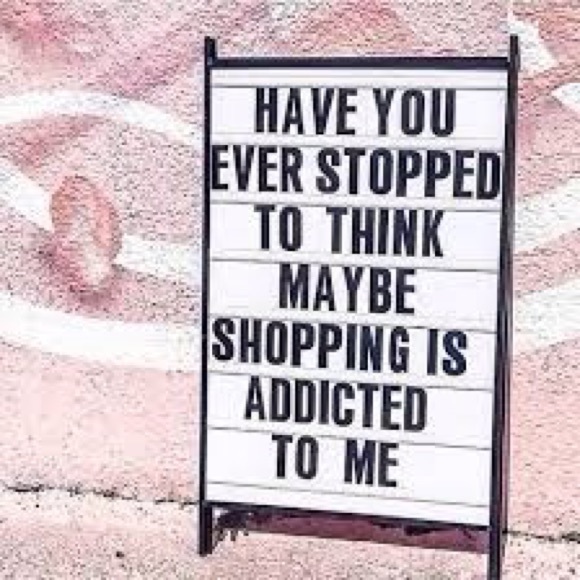 π»ππ Shopping βοΈπ¦π« - Picture 14 of 16